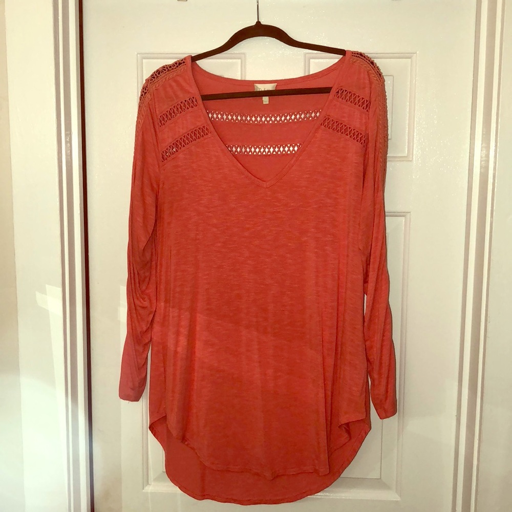 Anthropologie coral tunic sz L